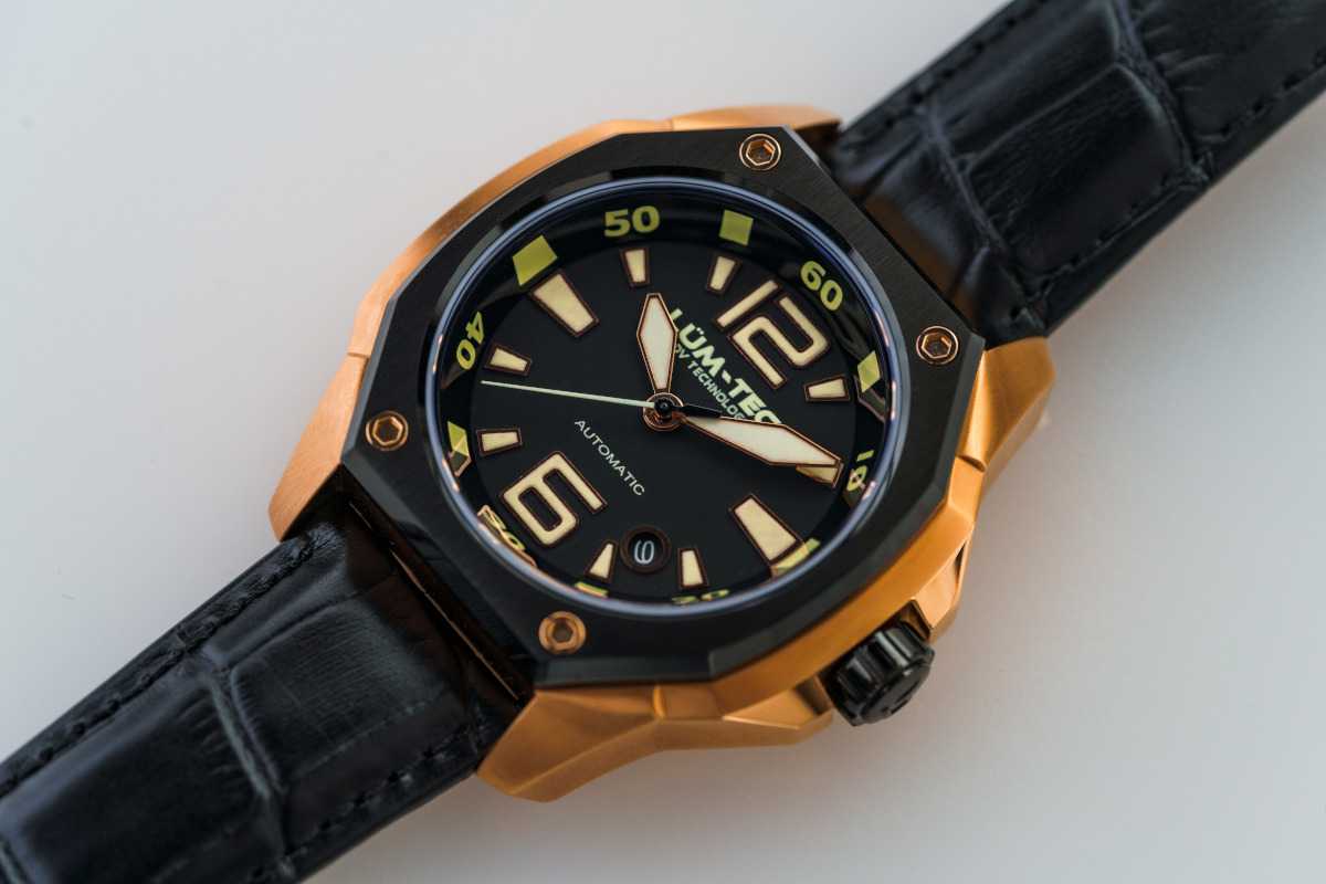 Lum-Tec Watch V Series V6 Automatic Mens w/ Black Leather by
