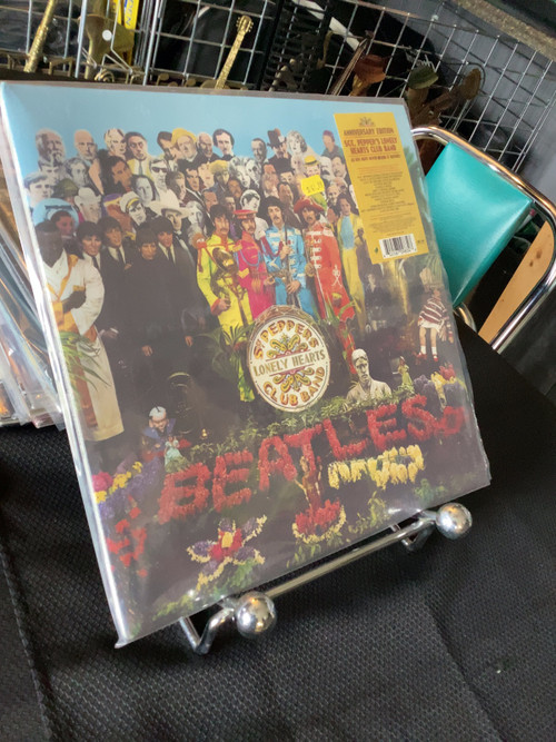 Artist: The Beatles
Album : Sgt. Pepper’s Lonely Hearts Club Band
Genre: Alternative Rock
Condition: New Artist: The Beatles
Album : Sgt. Pepper’s Lonely Hearts Club Band
Genre: Alternative Rock
Condition: New