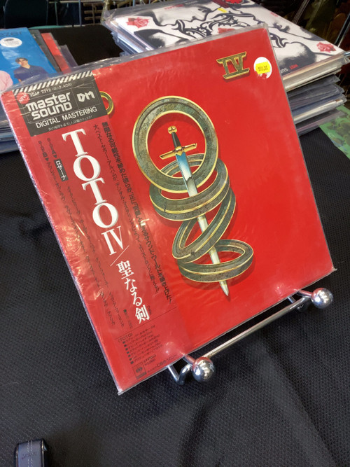 Artist: Toto

Album : IV (Japanese Version)

Genre: Rock

Condition: Used