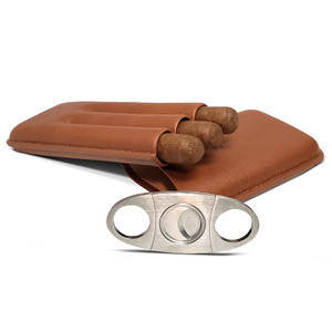 De-bossed Leather Travel Cigar Case with Cutter De-bossed Leather Travel Cigar Case with Cutter