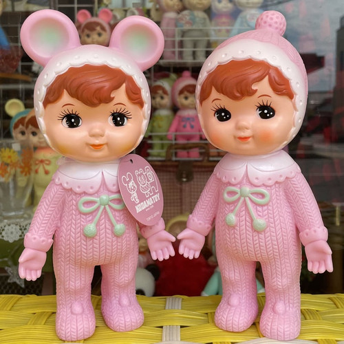 Charmy Chan - Ginger/Light Pink Edition