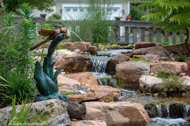 Aquascape DragonFly Spitter Fountain 78303