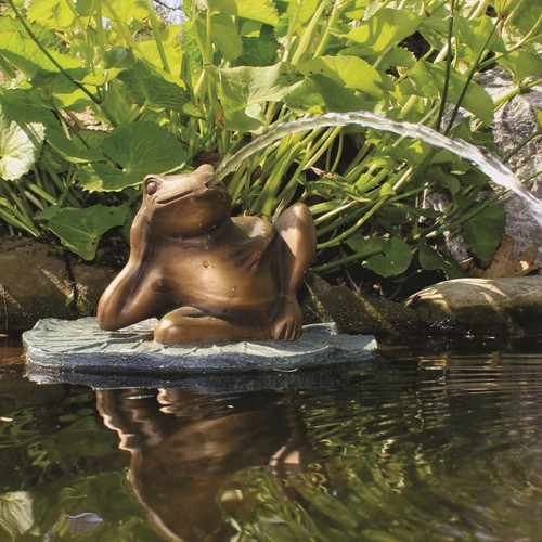 Aquascape Lazy Frog on Lily Pad Spitter 78311