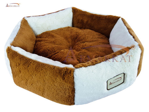 Armarkat Cator Dog Bed Brown & Ivory C02NZS/MB 