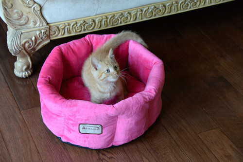 Armarkat Cat or Dog Bed Pink C03CZH