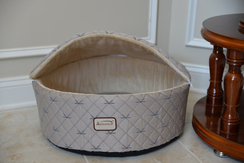 Armarkat Cat or Dog Bed Silver & Beige C33HQH/MH-M