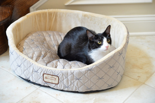 Armarkat Cat or Dog Bed Silver & Beige C35HQH/MH