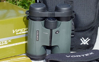 Binoculars & Scopes