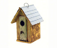 Songbird Essentials Lock and Key Bird Barn Birdhouse SE920 