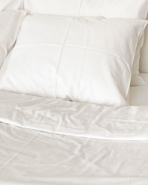 Pure and Premium 400 thread count Cotton, White Flat bed sheet with thin stripes