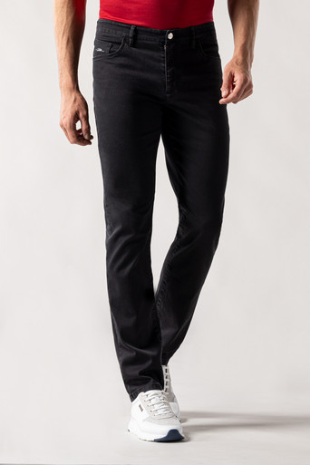 Black jeans, "ZILLI Poem" embroidery