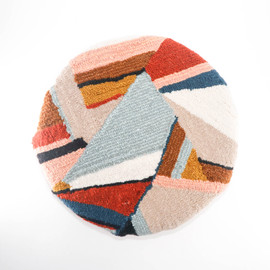Tufted Fiber Art: Round Abstract Geometric Design (Loop) 14" Tufted Fiber Art: Round Abstract Geometric Design (Loop) 14"