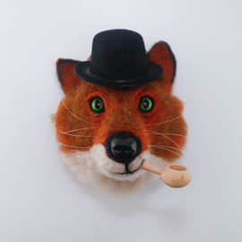 Needle Felted Red Fox Portrait (Black Hat & Wooden Pipe)