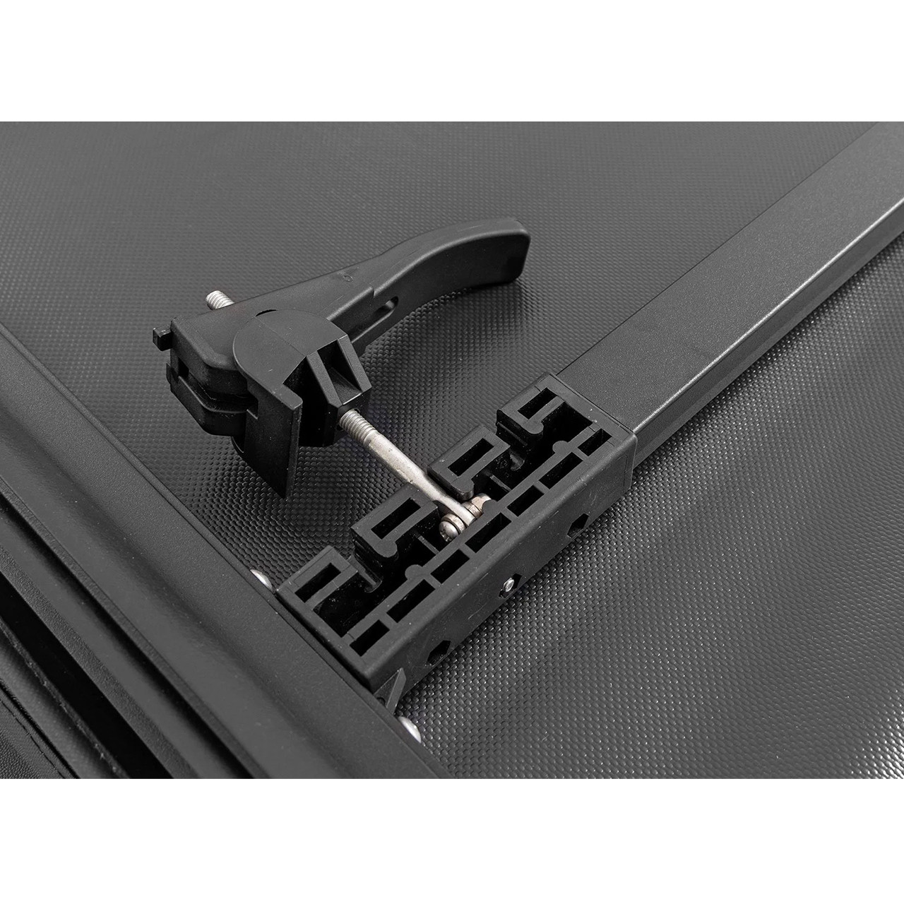 2022-2026 Nissan Frontier Rough Country Soft Tri-Fold Bed Cover