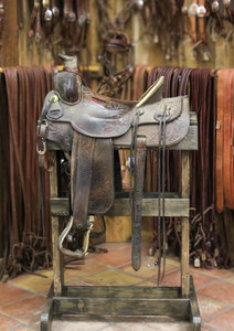 15 1/2" Handmade Saddle - Used 15 1/2" Handmade Saddle - Used