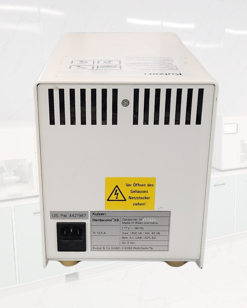 Kulzer Dentacolor XS Light-Curing Unit