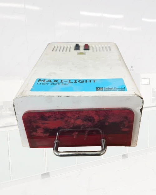 Select Dental Maxi-Light