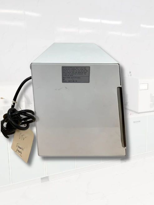 SkinAct UV Sterilizer