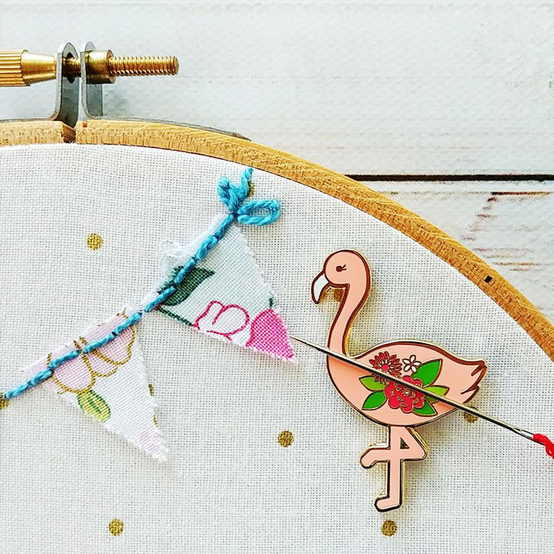 Flossie The Flamingo Magnetic Enamel Needle Minder | Flamingo Toes