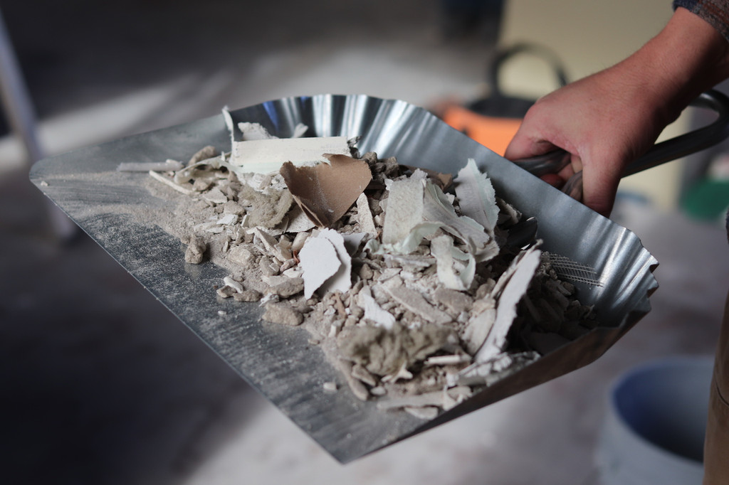 Large Heavy Duty Dustpan