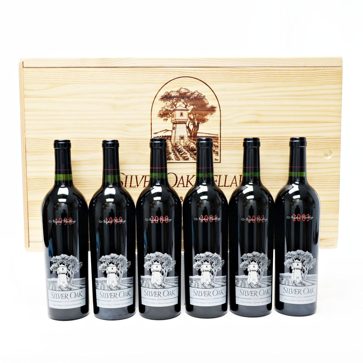 Silver Oak Cellars Napa Valley Cabernet Sauvignon, California, USA