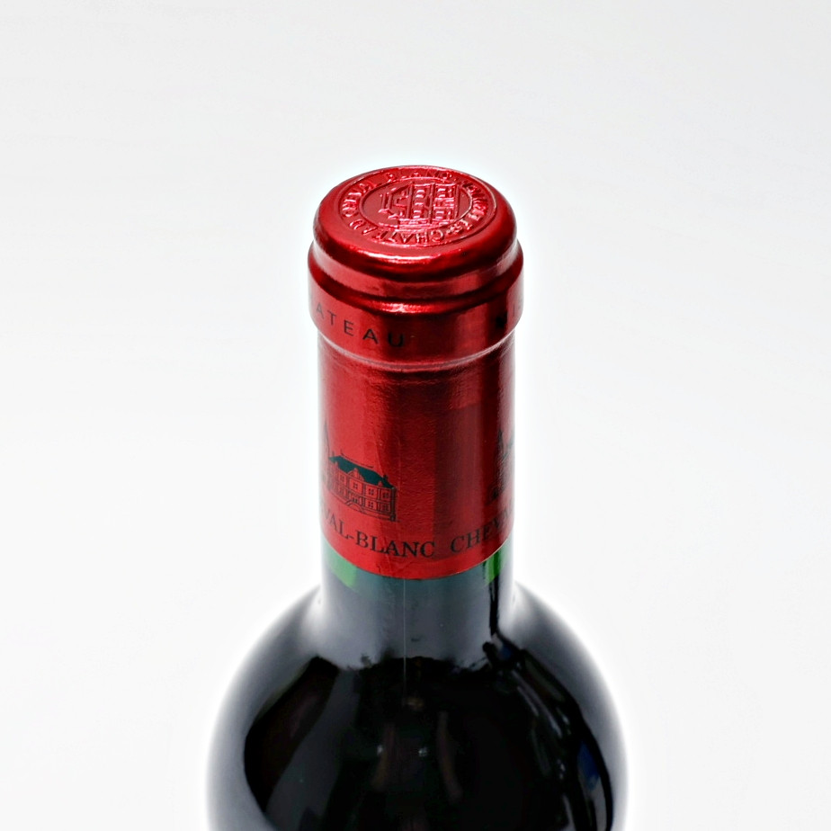 2000 Chateau Cheval Blanc, Saint-Emilion, France [label issue] 26F0201