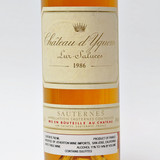 1986 Chateau d'Yquem, Sauternes, France [upper mid shoulder] 26i0446
