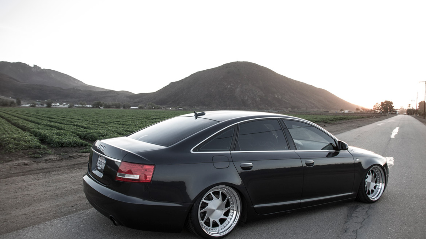 Audi A6 2004-2011 Air Lift Performance Front Kit - Switch Suspension