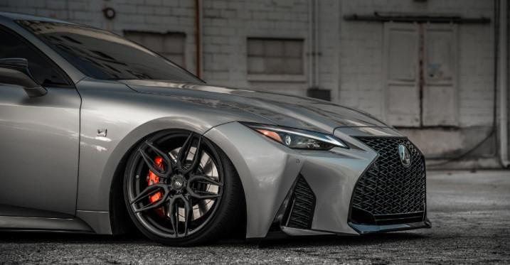 Lexus IS/GS/RC 2013-2024 Air Lift Performance Rear Kit - Switch
