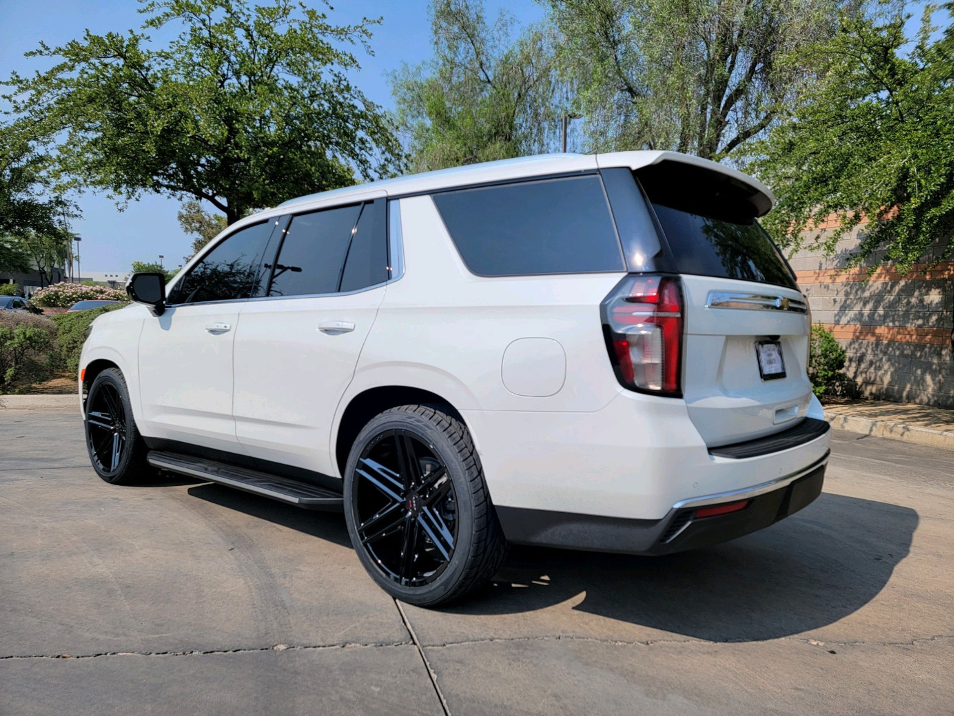 Cadillac Escalade 20212023 2.5 / 2.25" Lowering Kit Switch Suspension