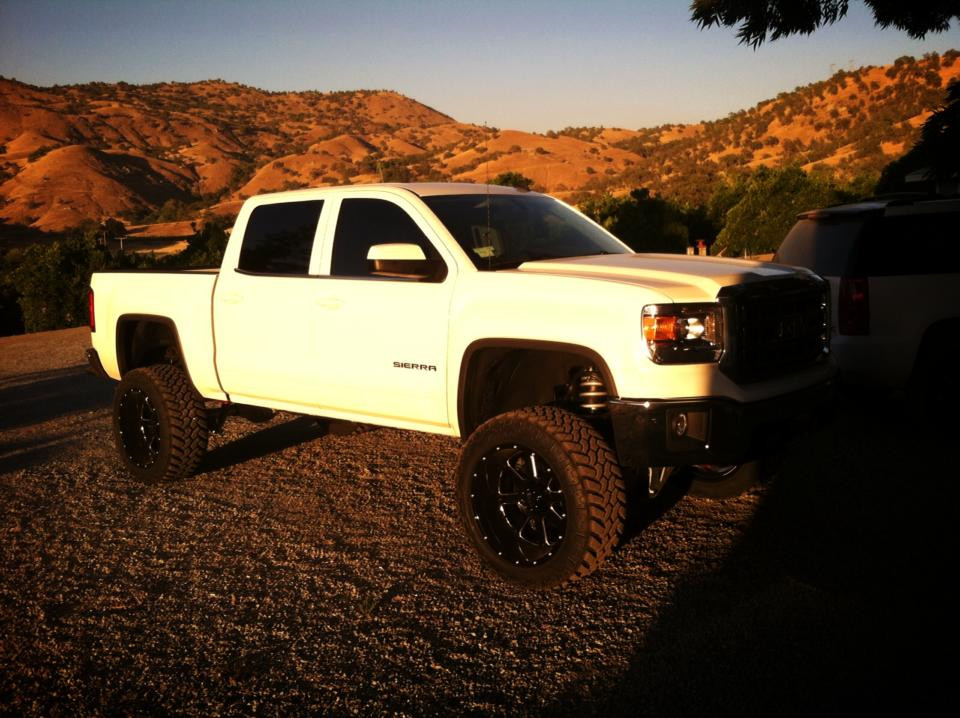 McGaughys GMC Sierra Lift Kit Suspension Shop
