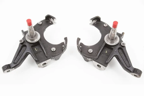 Chevrolet C-10 1973-1987 McGaughys Front 2.5" Drop Spindles