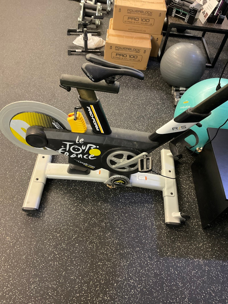 Used Proform TOUR DE FRANCE R/S Magnet Stationary Bikes Stationary Bikes Used Proform TOUR DE FRANCE R/S Magnet Stationary Bikes Stationary Bikes