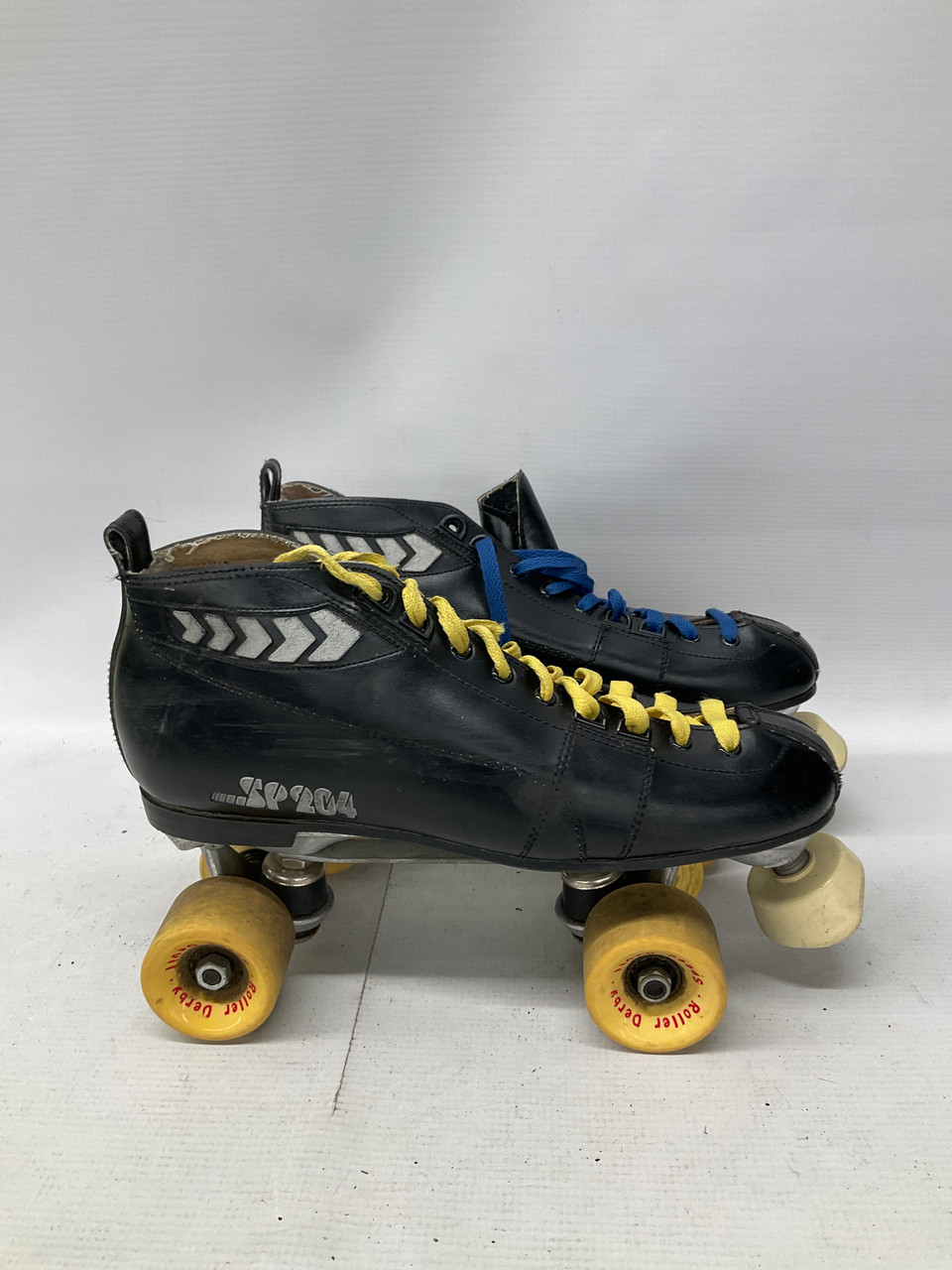 Used SP 204 Senior Roller Quad Skates Black Senior 11