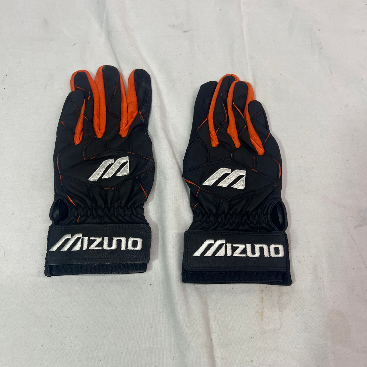 New Mizuno WOMENS FINCH BB/SB Batting Gloves None MD 11651-S000383474 - Main Image