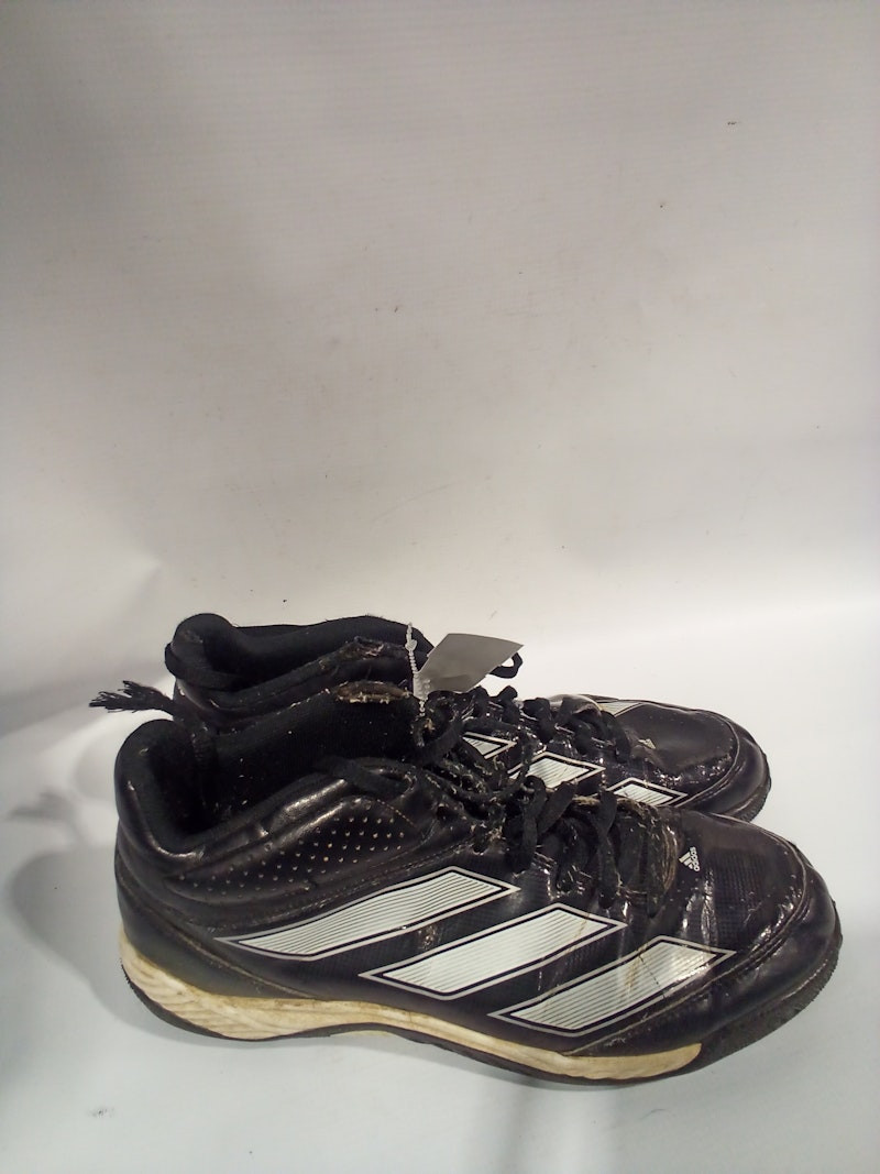 Used Adidas TRAXION Senior 13 Baseball and Softball Cleats Baseball and Softball  Cleats