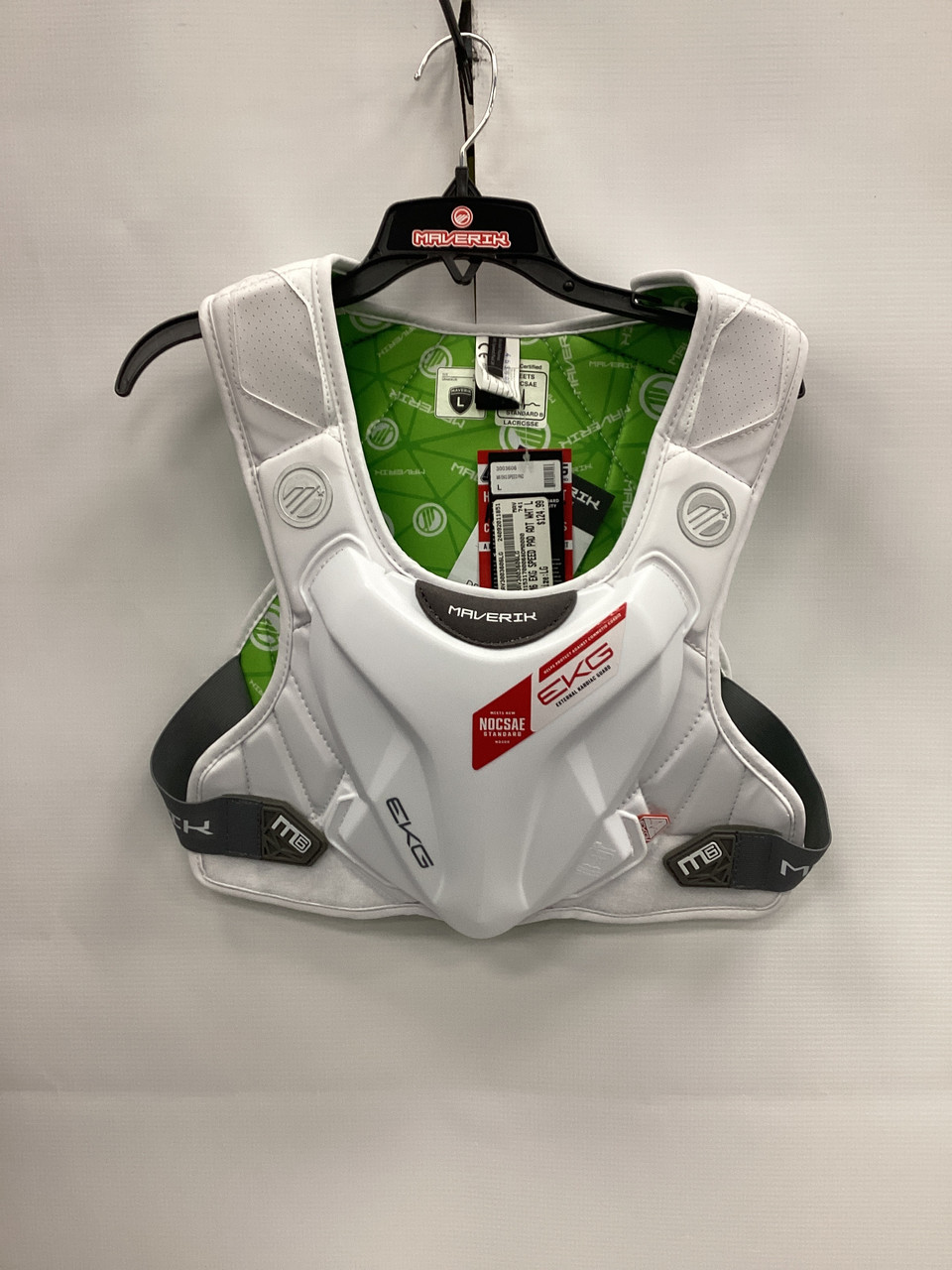 Maverik M6 EKG Lacrosse Shoulder Pads
