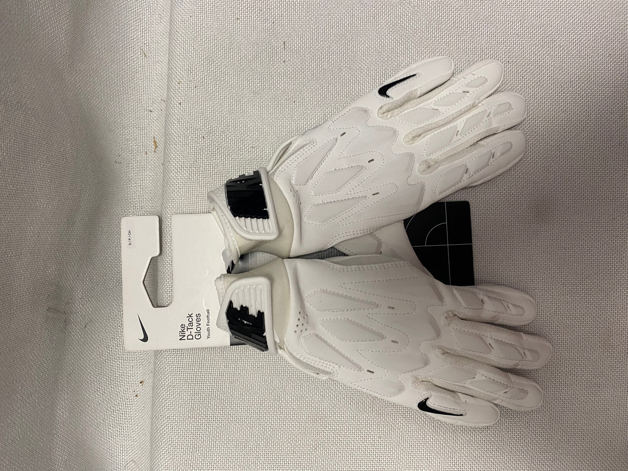 Used Nike D TACK Youth Football Gloves Football Gloves