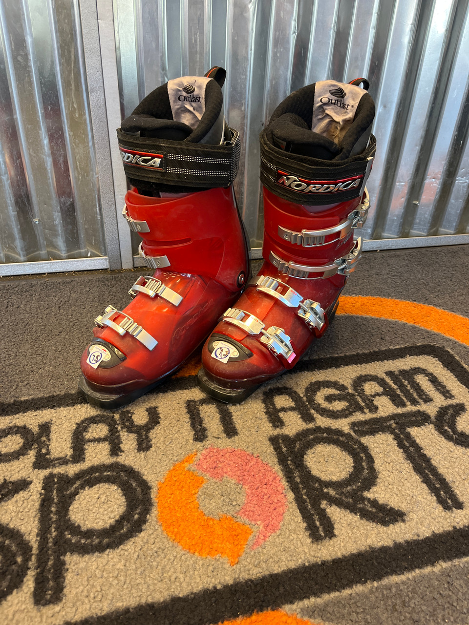 Used Nordica THEBEAST 295 MP - M11.5 Women's Downhill Ski Boots