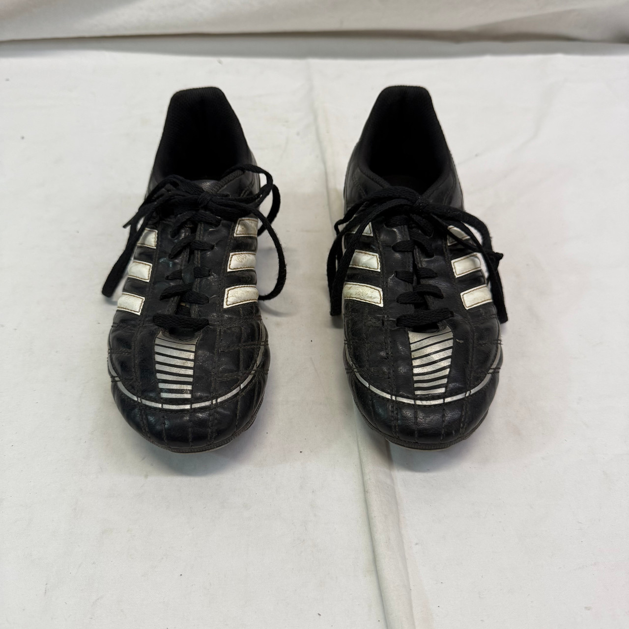 adidas gazelle silver green womens New Adidas Puntero Vl TRX FG J Yth Molded Soccer Cleat Sz 4 Blk/Wh/Bl –  PremierSports