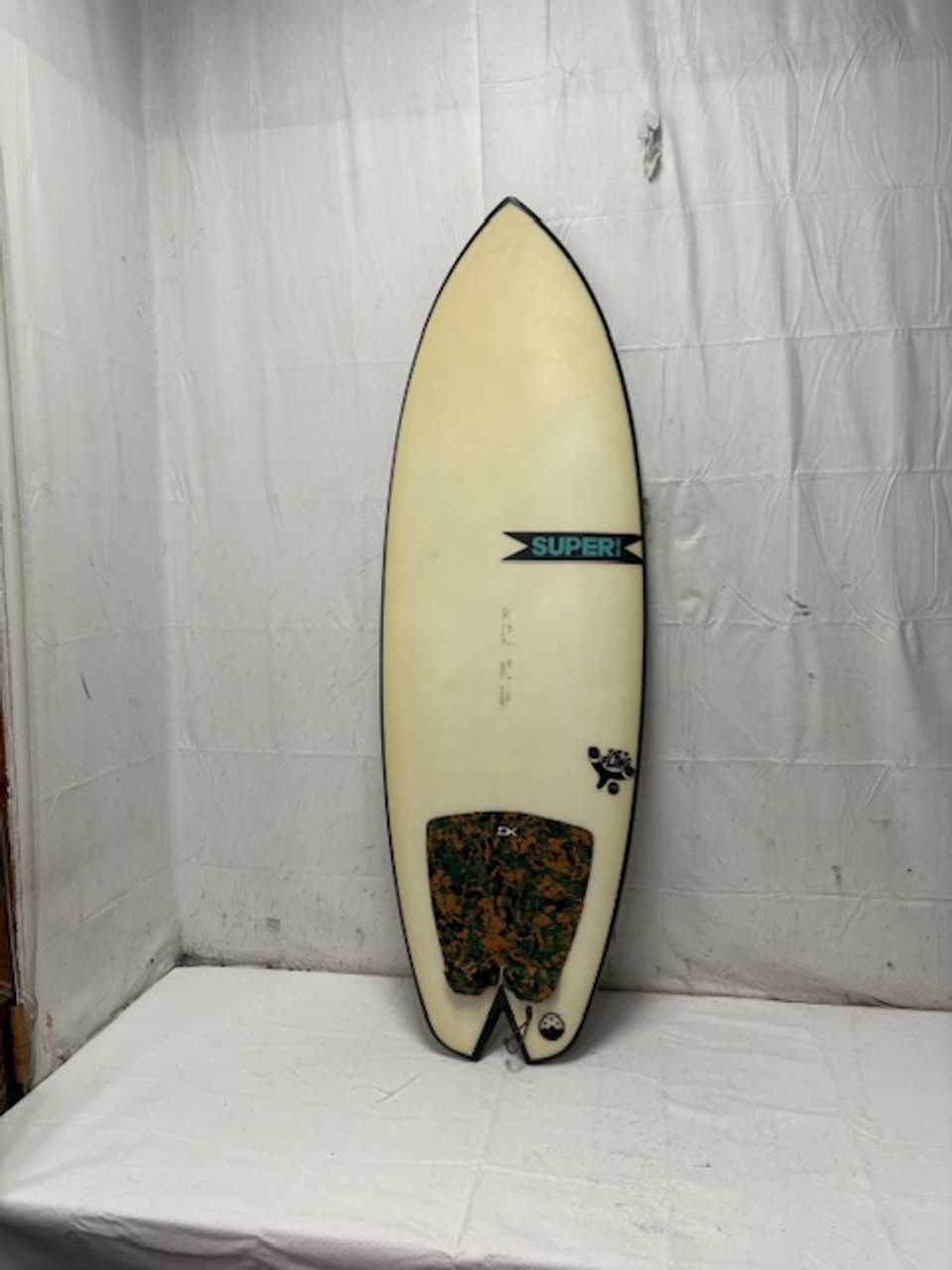 Used Super Brand THE FLING GT Surfboard 5'2