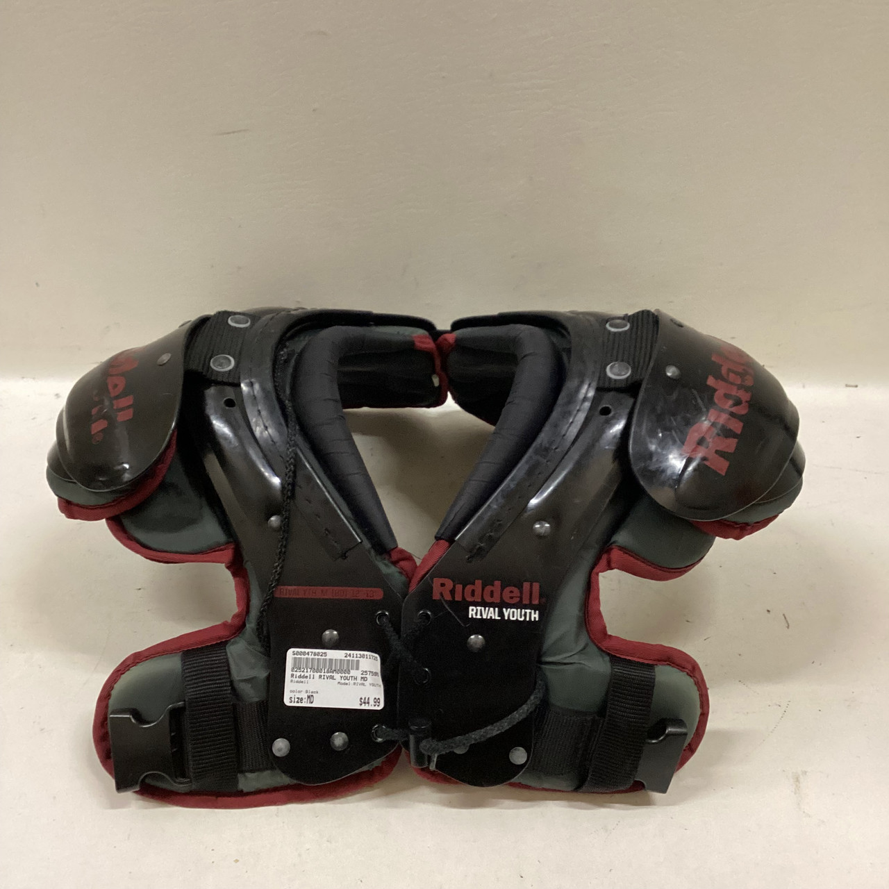 Used Riddell RIVAL YOUTH FB Shoulder Pads Black MD