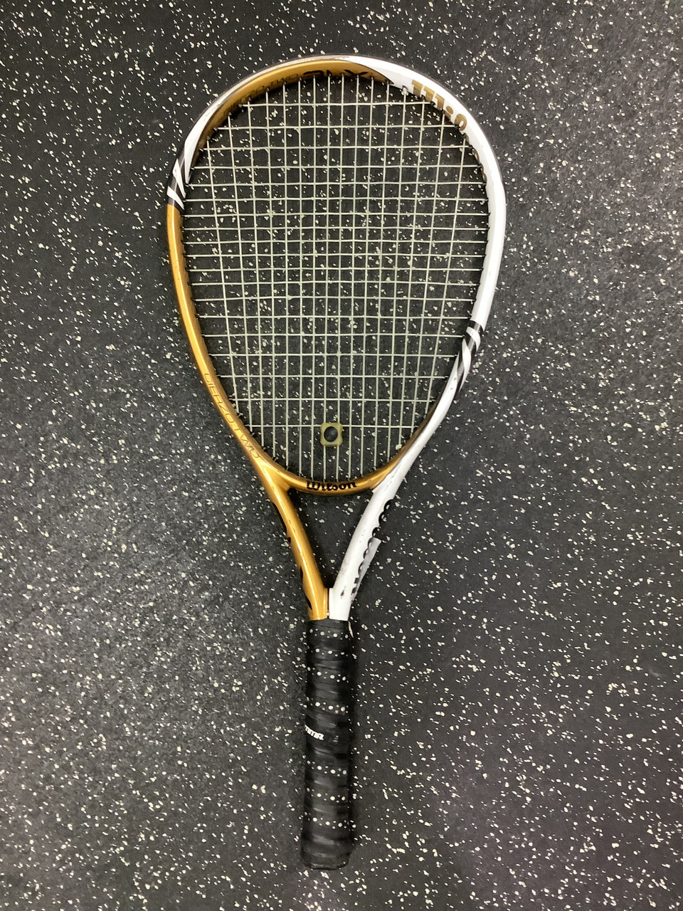 Used Wilson BLX CIERZO.TWO Adult Tennis Racquet Gold 4 3/8