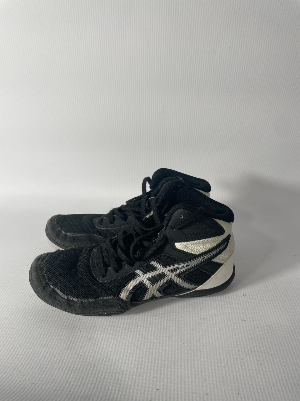 Used Asics ASICS WRESTLING BLK SIZE J2 Junior 02 Wrestling Shoes