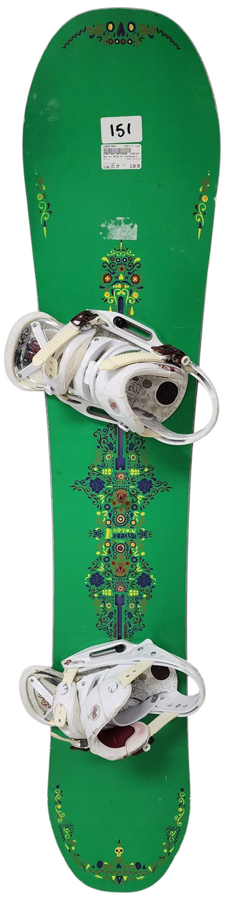 Used Burton Deja Vu Women's Snowboard 151 cm with Lexa Bindings