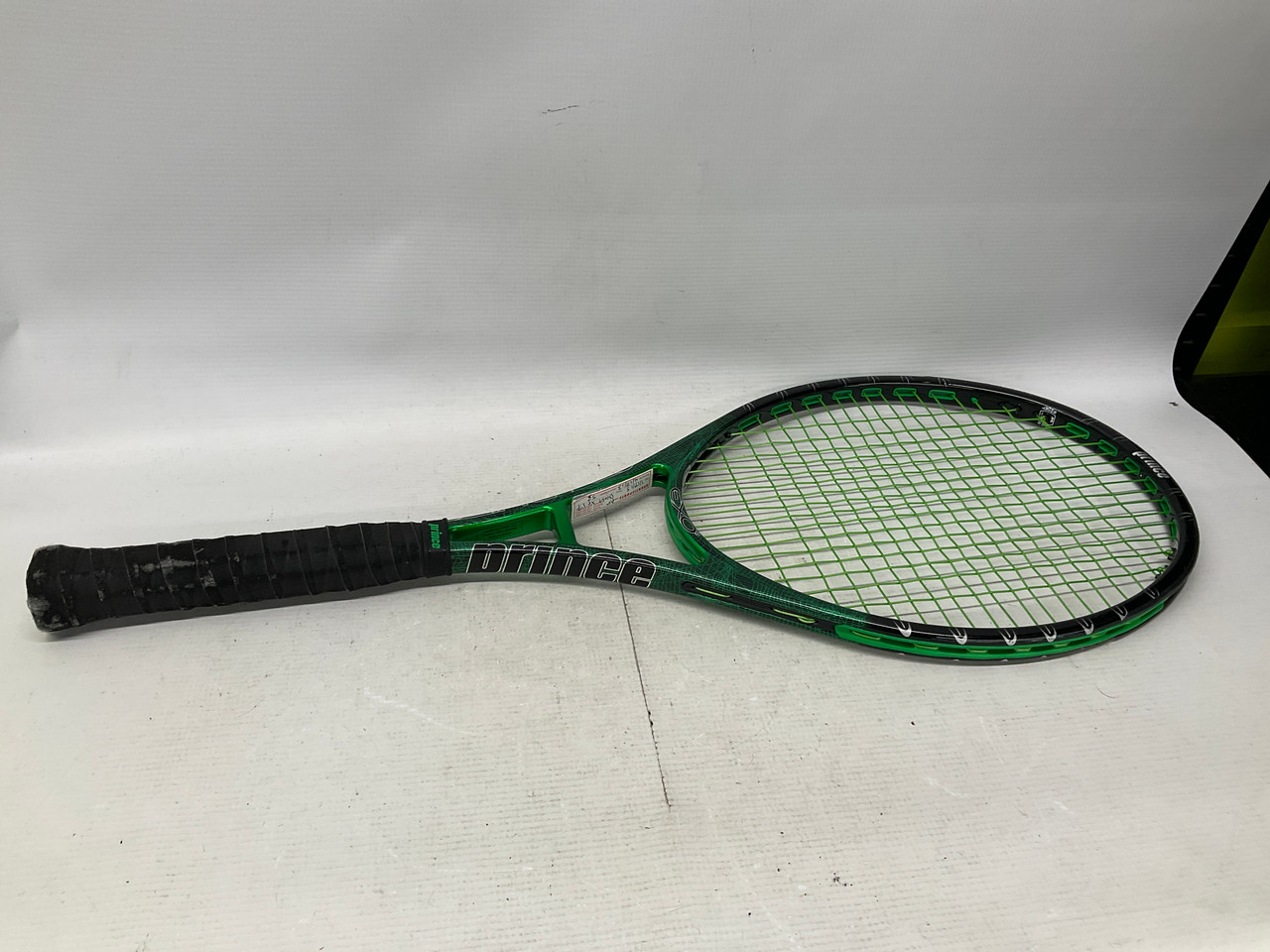 Used Prince EXO3 GRAPHITE Adult Tennis Racquet Kelly green 4 5/8