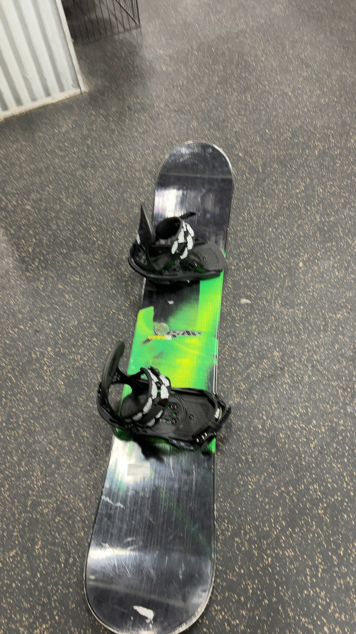 Used Ride CONTROL Mens Snowboard Only Black 158 cm