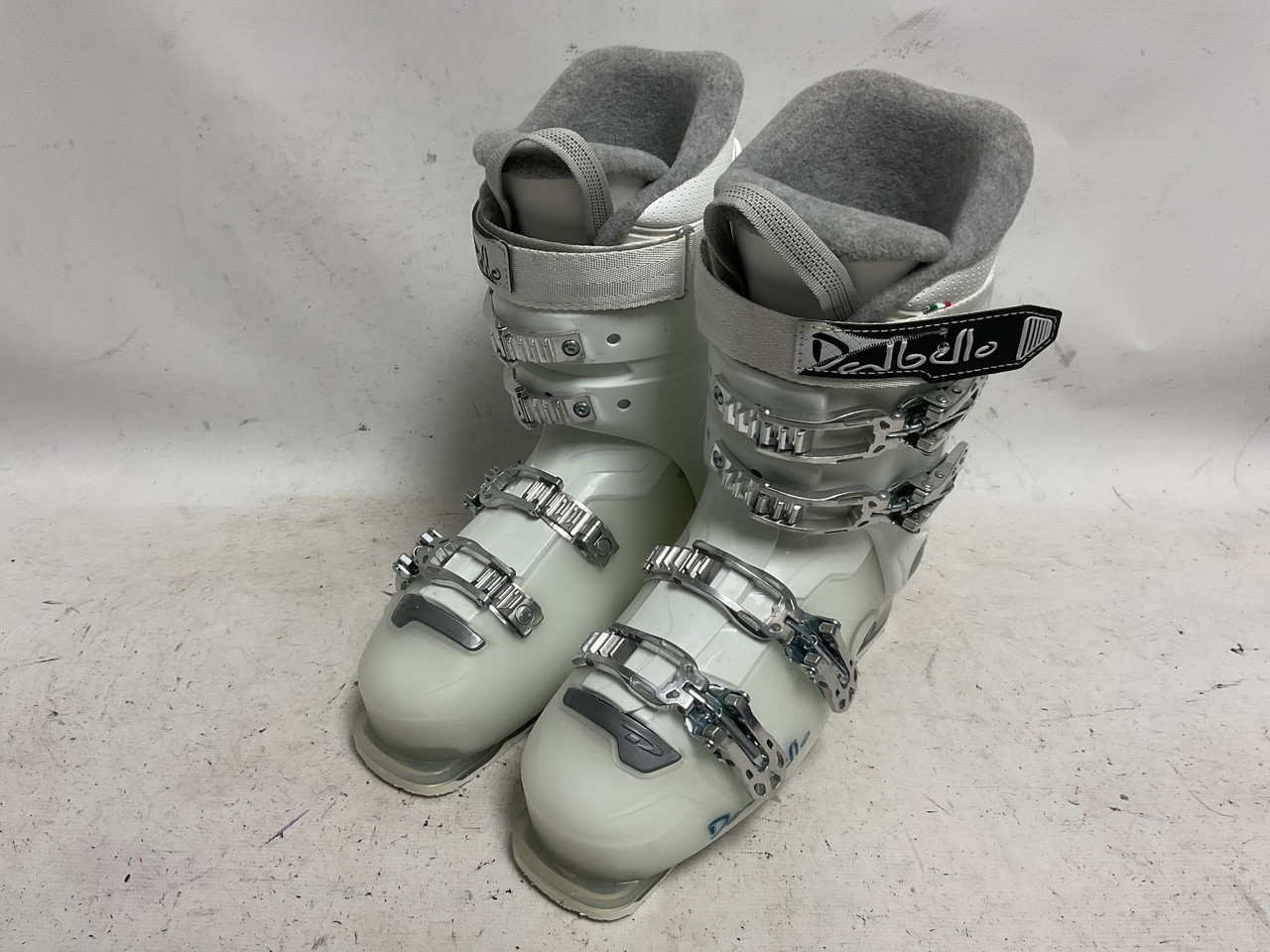 Used Dalbello ASPIRE AS65 Womens DH Ski Boot White And Grey 265 MP