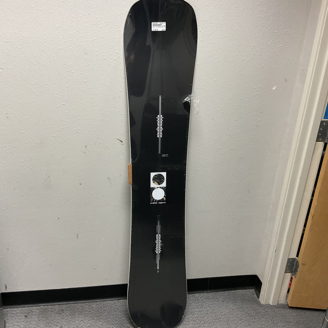 Used Burton INSTIGATOR FLAT Mens Snowboard Only Black 160 cm