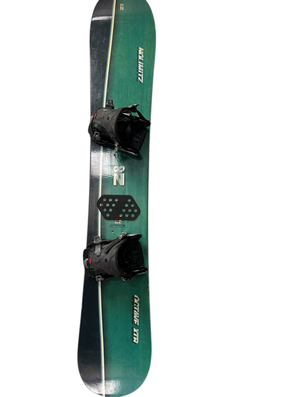 burton amplifier wide snowboard 2025 Sesame Street Cookie Monster Anatomy The Burton Mens Process Flying V Snowboard with the coveted tiger graphic Used NO LIMITZ Octave XTR